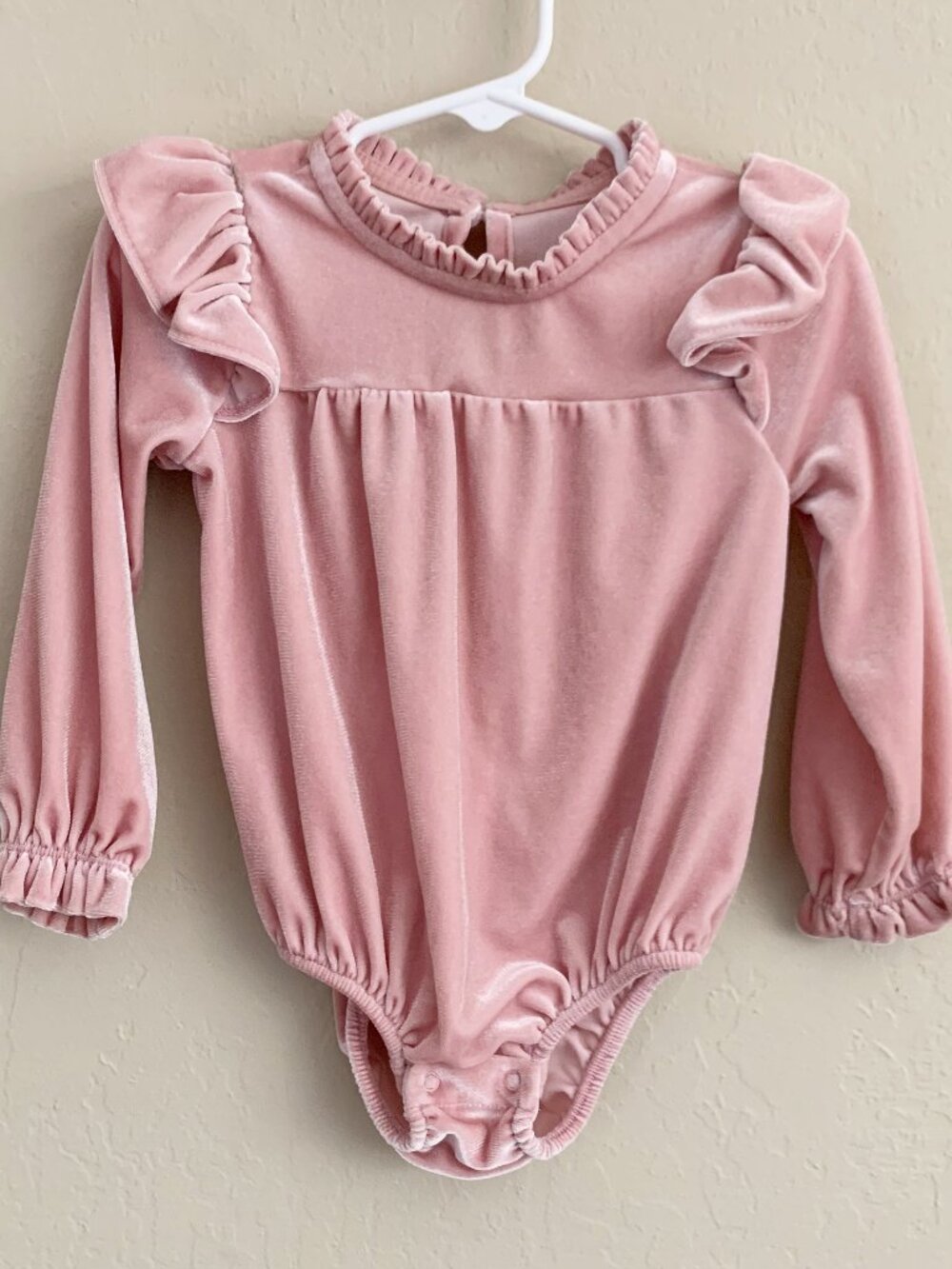 Baby Gap Velour Ruffled Bubble Romper • 18-24 Months